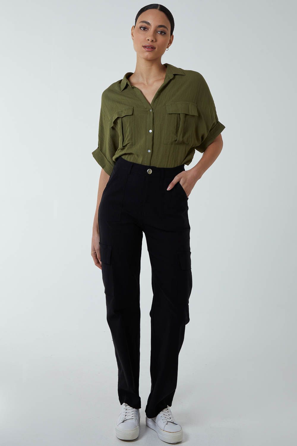 Straight Leg Pocket Detail Cargo Jeans