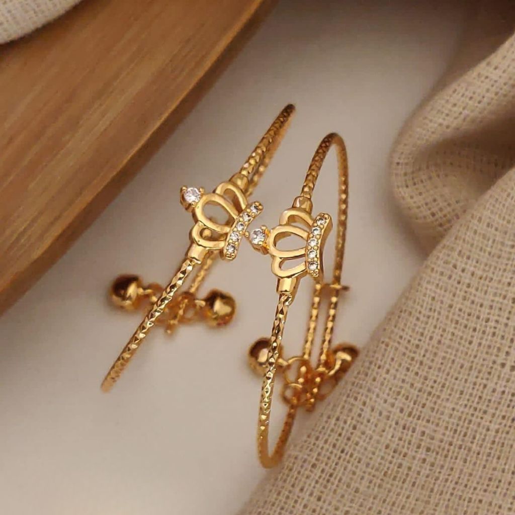 Zircon Crown Charm Adjustable Brass Bracelet For Kids