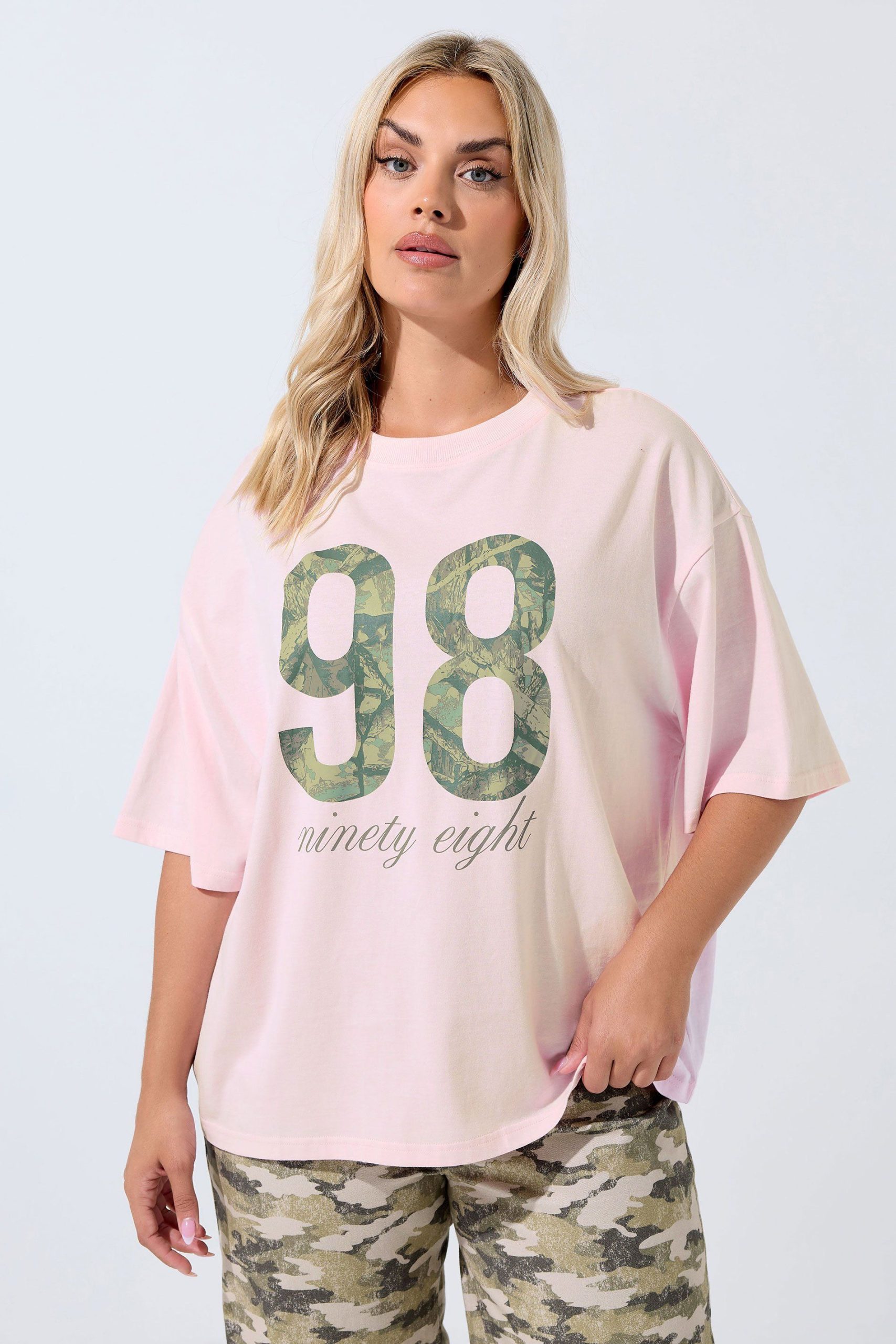 '98' Camo Print T-Shirt