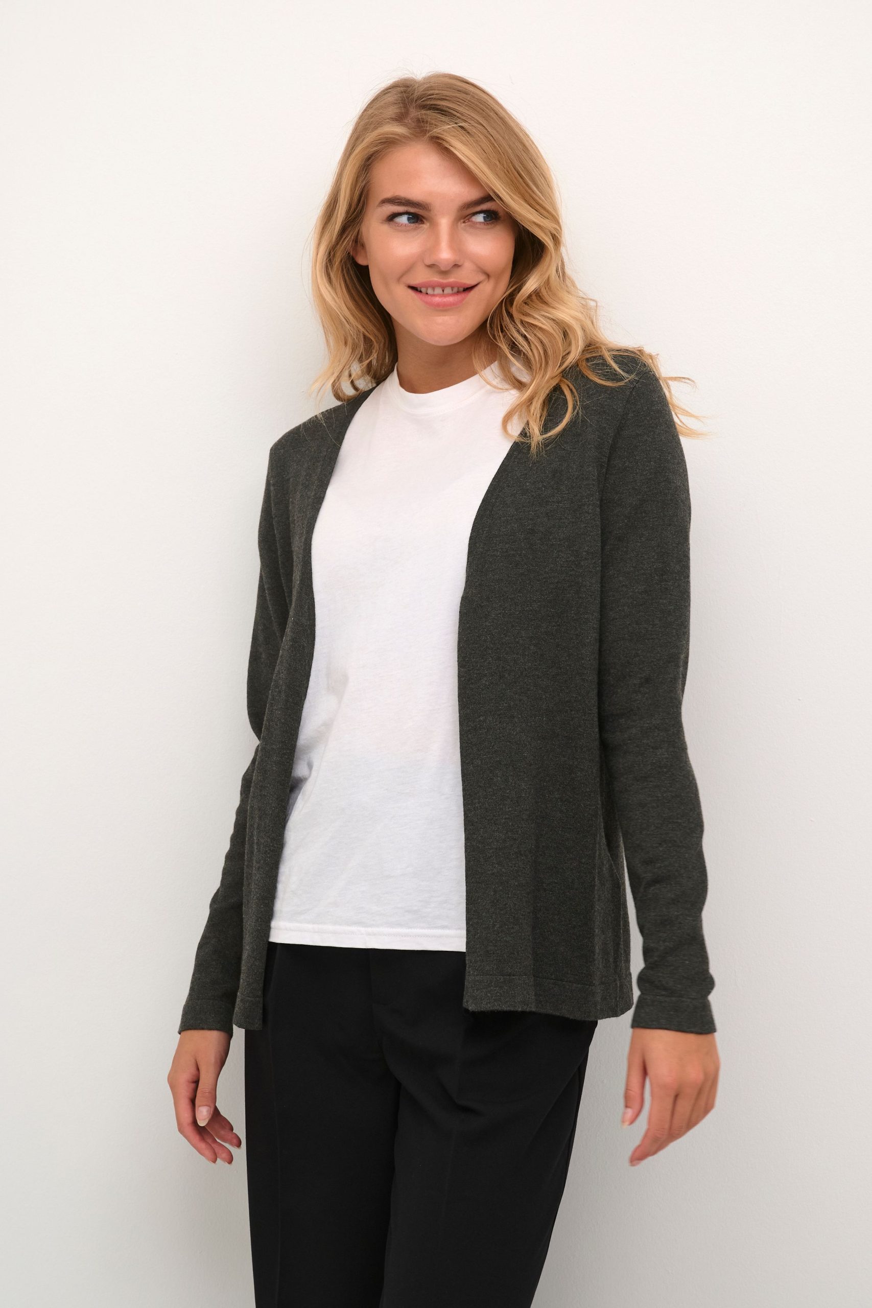Kafenia Astrid Open Cardigan Regular Fit Plain
