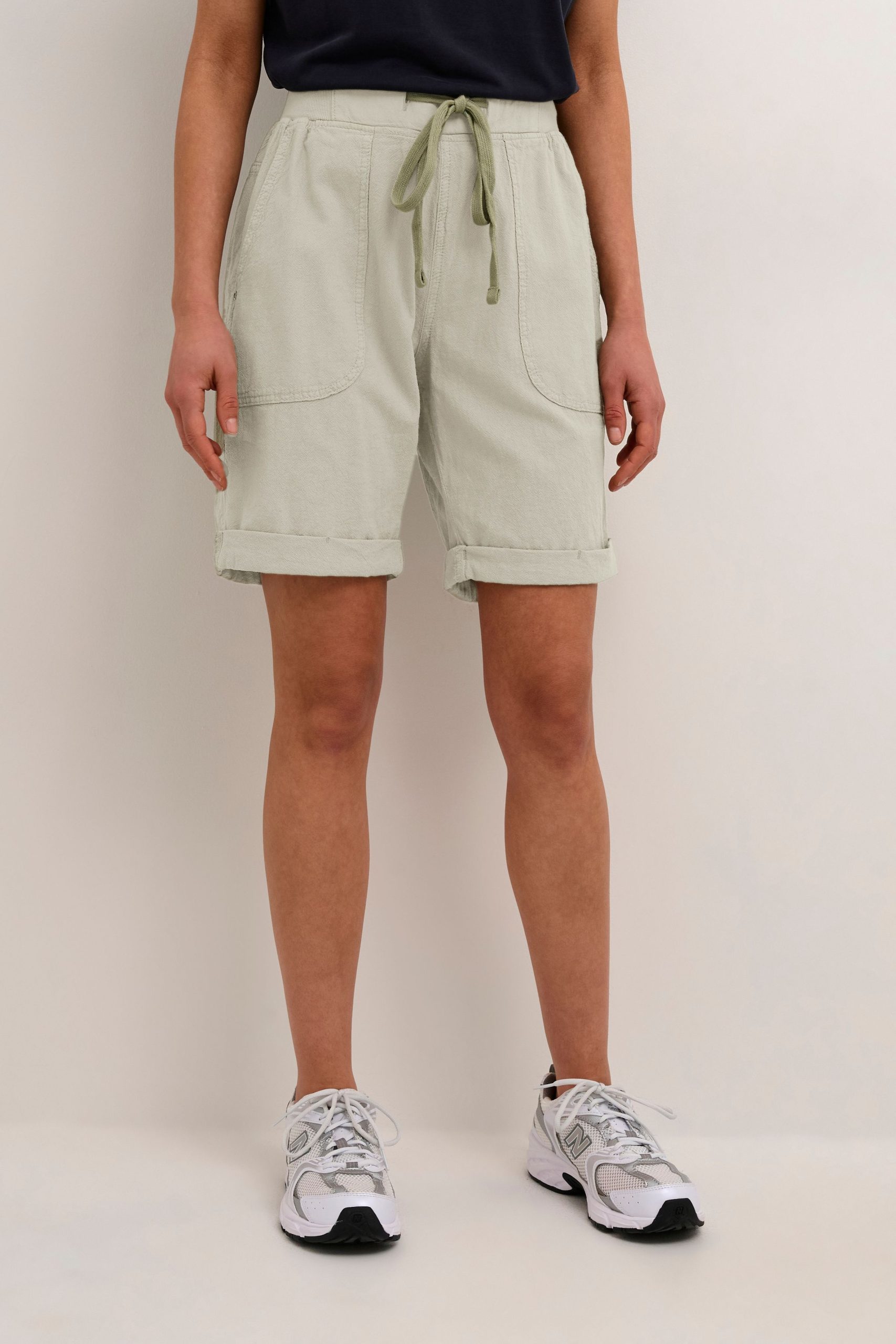 Naya Elasticated Shorts Plain