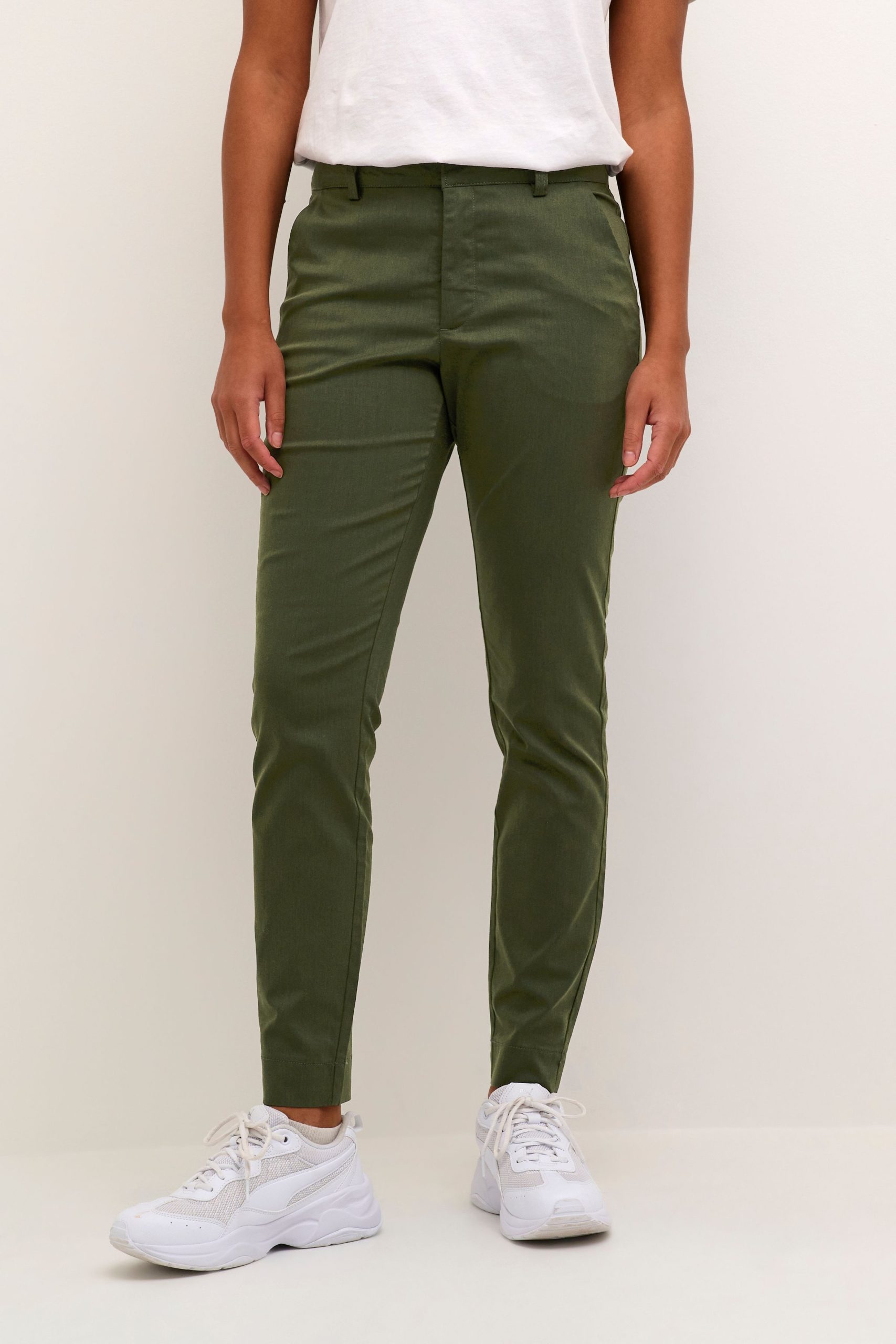 Lea Chino Slim Fit Ankle Length Trousers Plain