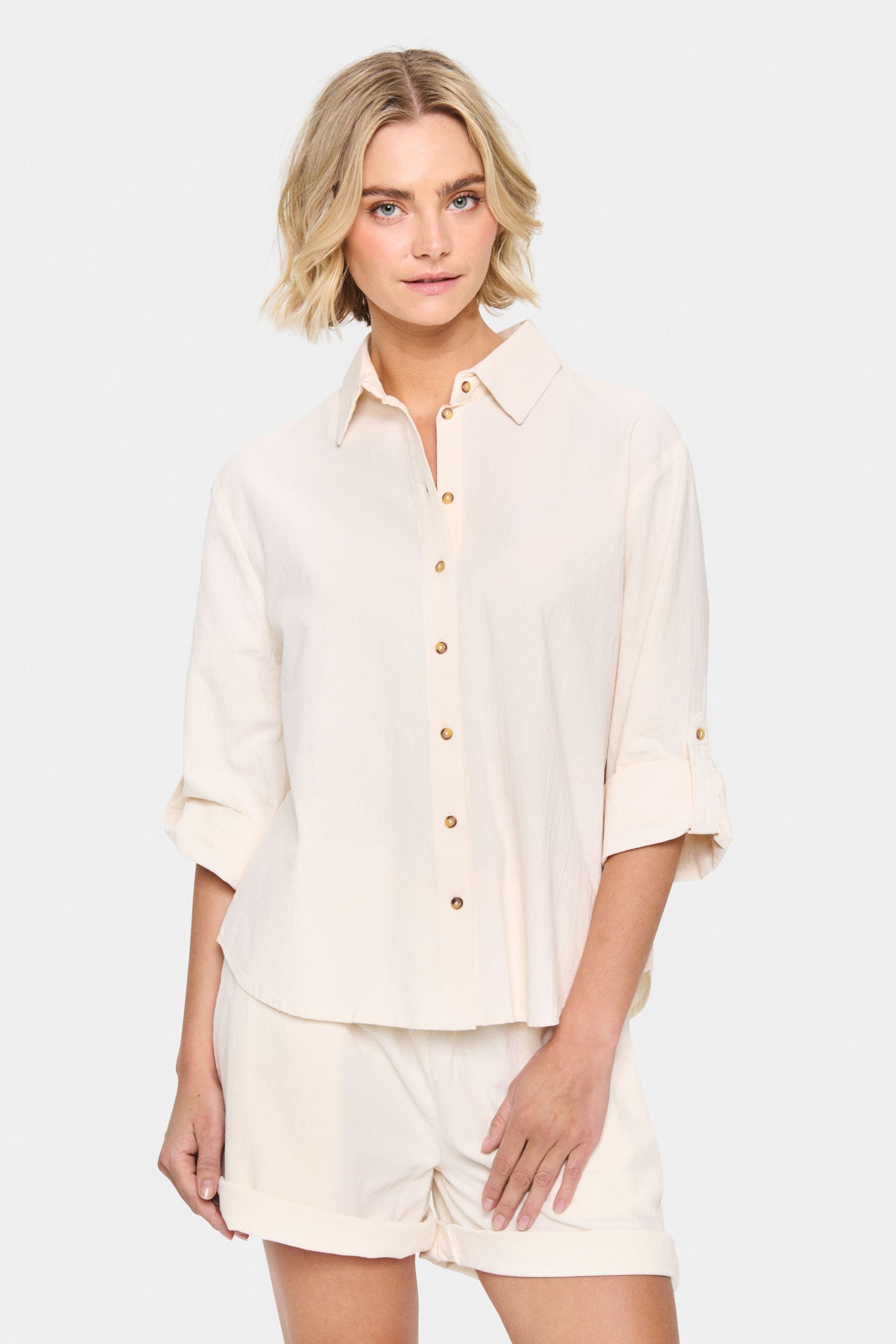 Zalinda SZ Cropped Sleeve Shirt