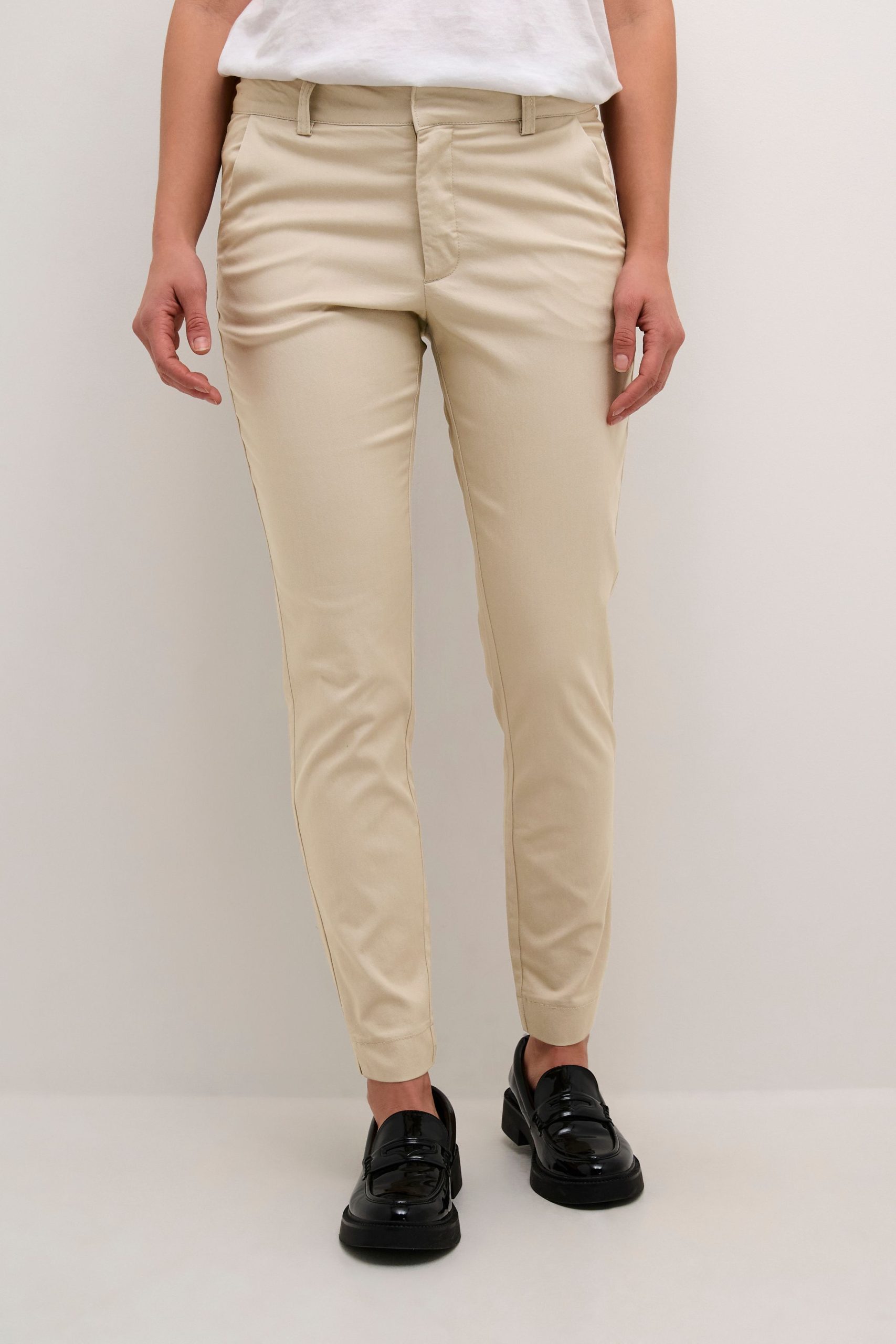 Lea 7/8 Chino Trousers Plain