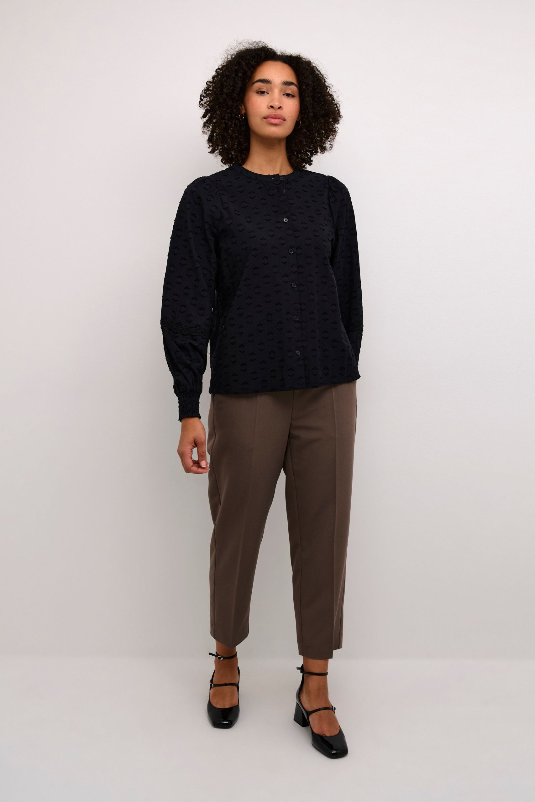 KAenya Button Floral Round Neck Blouse Plain