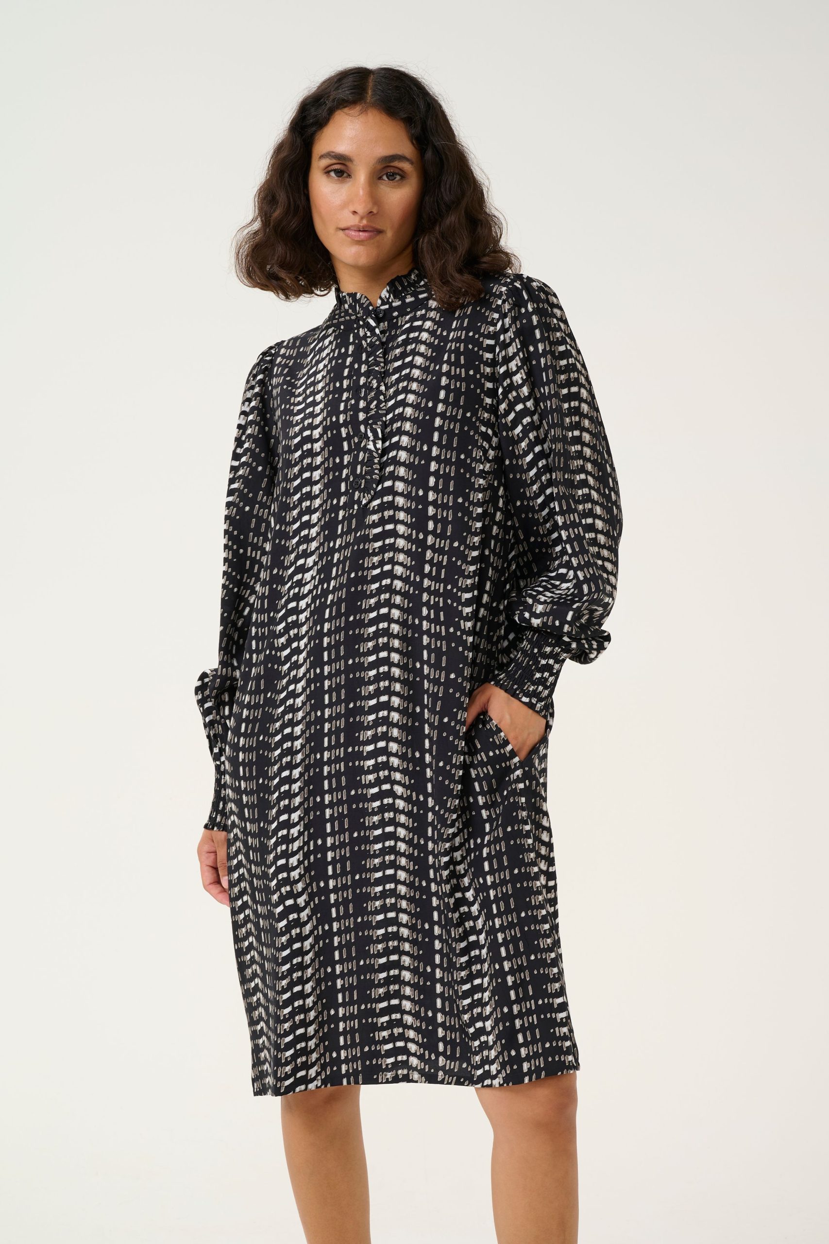 KAalice Long Sleeve Frill Pocket Dress Printed