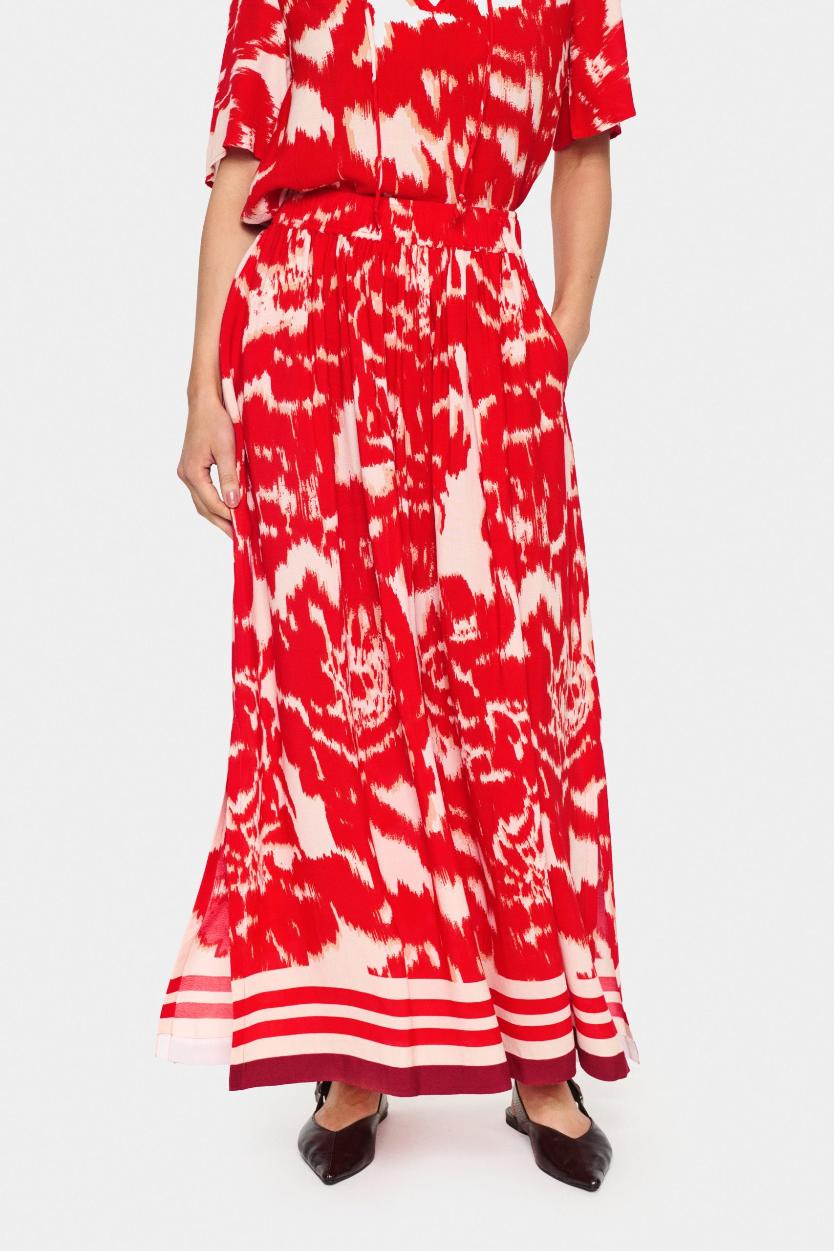 Khloe High Waisted Loose Fit Maxi Skirt